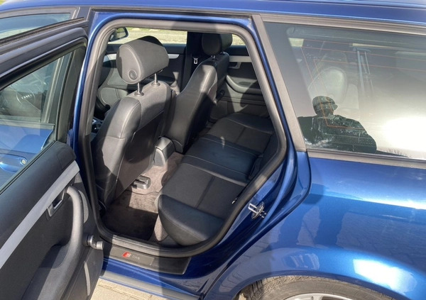Audi A4 cena 24700 przebieg: 235700, rok produkcji 2004 z Brześć Kujawski małe 232